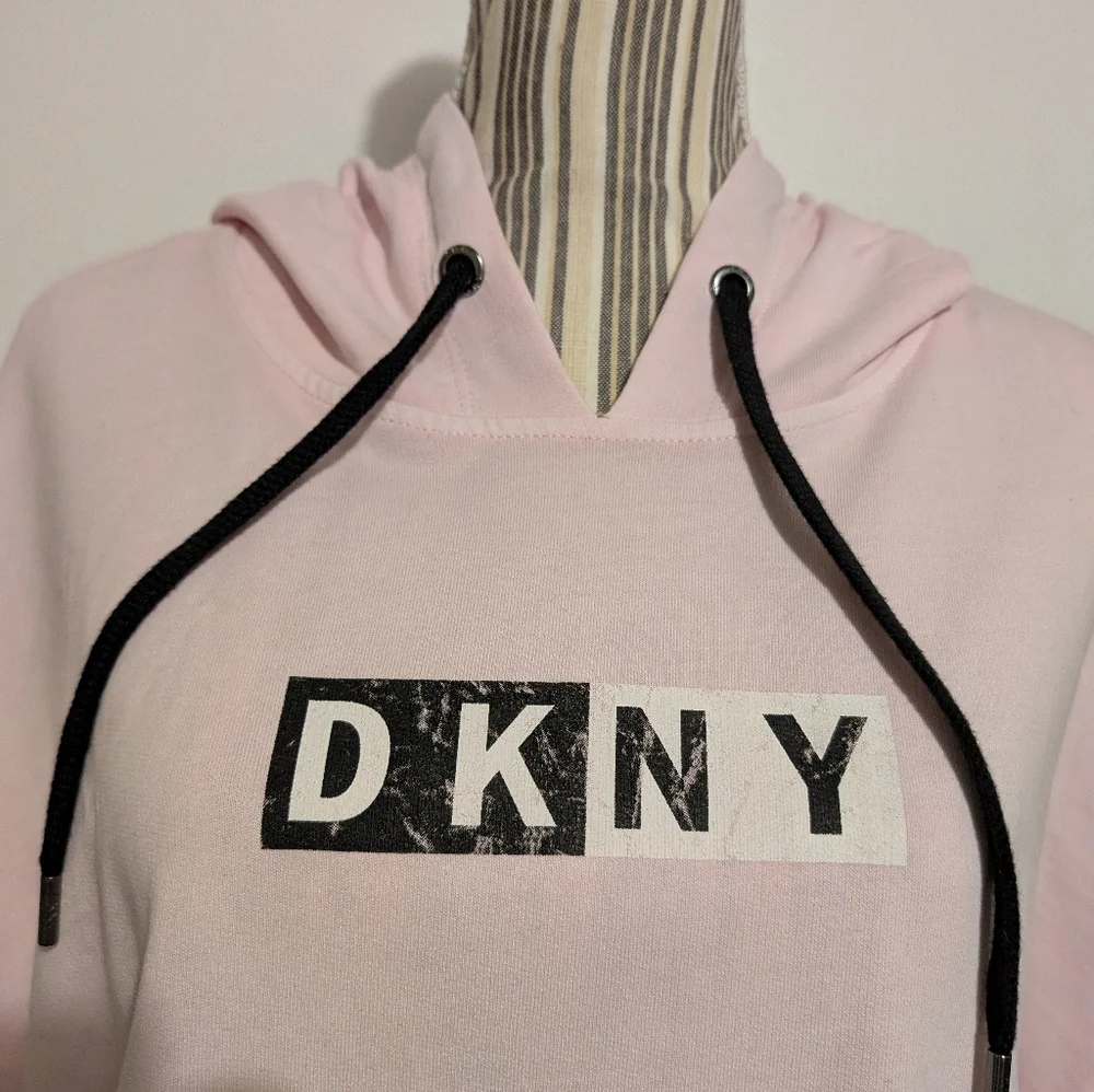 DKNY Hoodie Women's large pink Long sleeve kangaroo pockets nwt - Picture 5 of 16